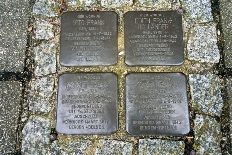 stolpersteine-familie-frank